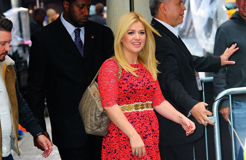 Kelly Clarkson Kelly Clarkson