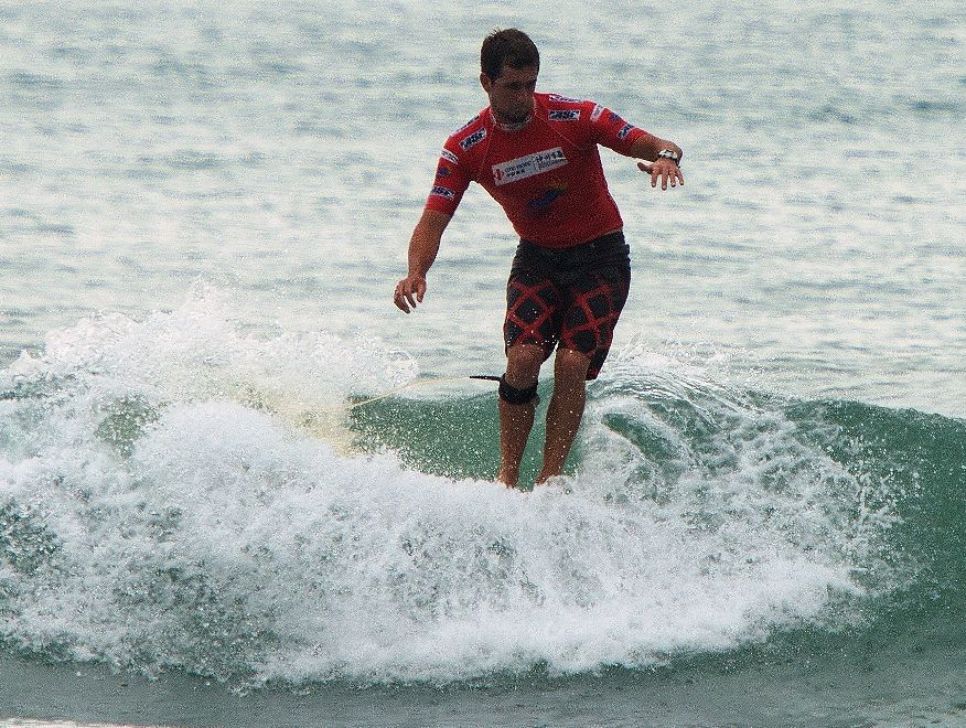 Emerald Beach surfer Harley Ingleby winning Round 2 at the Riyue Bay ASP World Longboard Championships in China. Photo: ASP/Robertson