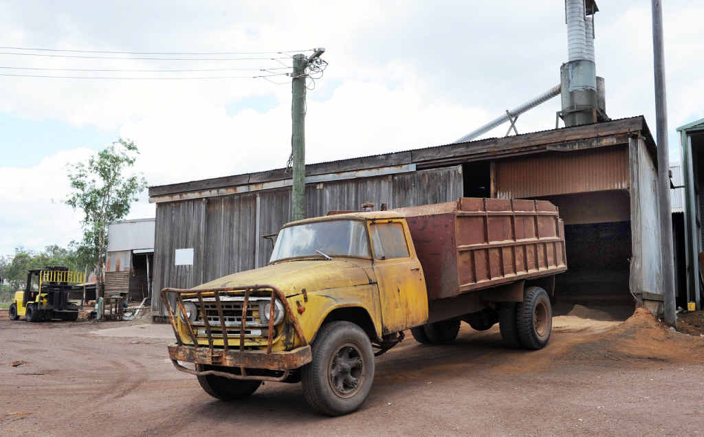 LAST LOAD: Robertson Bros Sawmills Pty Ltd with the last load of spotted gums from Miva. LAST LOAD: Robertson Bros Sawmills Pty Ltd with the last load of spotted gums from Miva.