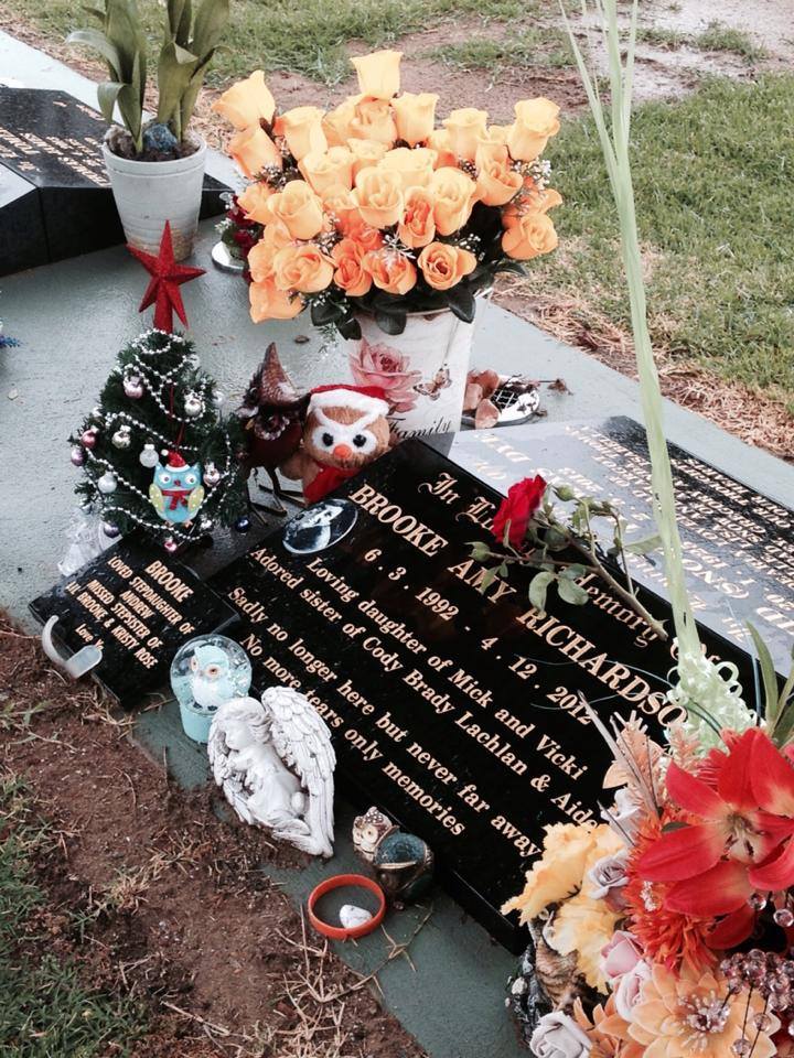Brooke Amy Richardson's family posted this on Facebook as a reminder to people not to text and drive. Brooke died after her car hit a tree. Brooke Amy Richardson's family posted this on Facebook as a reminder to people not to text and drive. Brooke died after her car hit a tree.