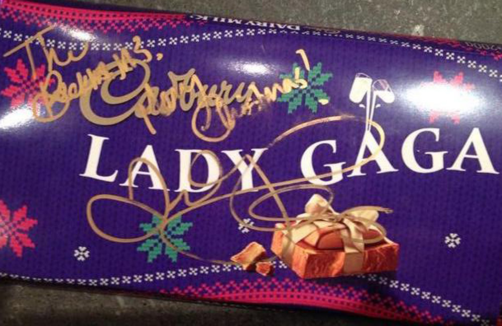 Victoria Beckham's Gaga autograph. Victoria Beckham's Gaga autograph.