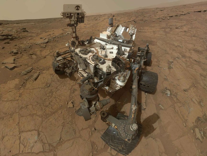 Studies carried out by Nasa's Curiosity Rover have for the first time revealed the existence of a type of sedimentary rock known as mudstone which is likely to have been created by a large body of standing water. Studies carried out by Nasa's Curiosity Rover have for the first time revealed the existence of a type of sedimentary rock known as mudstone which is likely to have been created by a large body of standing water.