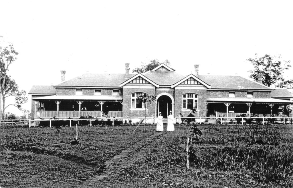 The Coraki hospital as it was in 1910. The Coraki hospital as it was in 1910.