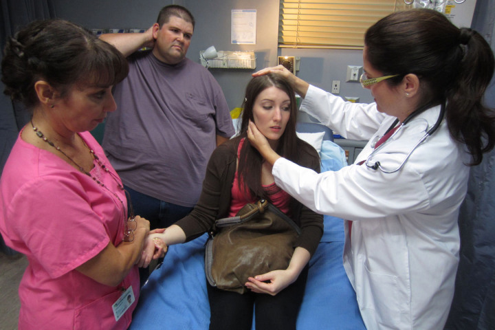 Actors dramatize the incident involving New Yorkers Gregg Casarona and Jen Gerakaris in “Sex Sent Me to the ER.” Photo: Discovery Fit & Health Actors dramatize the incident involving New Yorkers Gregg Casarona and Jen Gerakaris in “Sex Sent Me to the ER.” Photo: Discovery Fit & Health