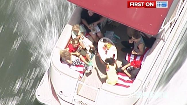 Brad Pitt and Angelina Jolie and their children enjoy a day out on the Gold Coast. Image: Channel 9 Brad Pitt and Angelina Jolie and their children enjoy a day out on the Gold Coast. Image: Channel 9
