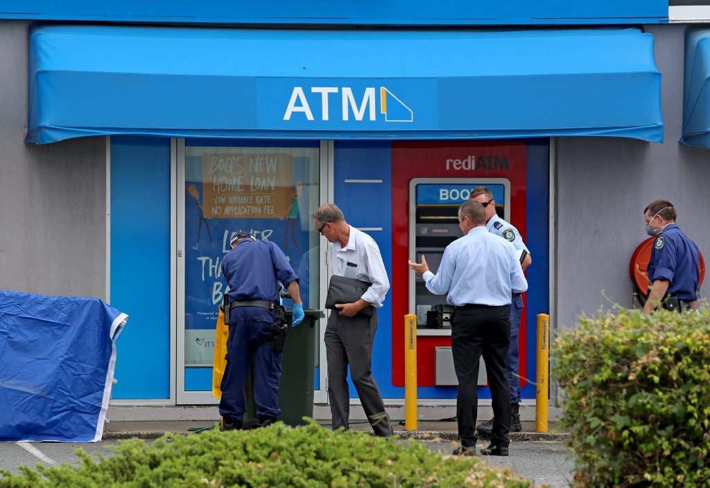Police at the scene of an attempted robbery at Bank of Queensland in Tweed Heads South. Photo: Nolan Verheij-full / Daily News Police at the scene of an attempted robbery at Bank of Queensland in Tweed Heads South. Photo: Nolan Verheij-full / Daily News