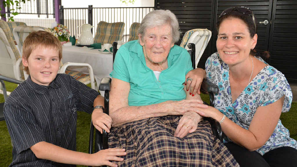 FAMILY FOCUS: Leila Lister with her twin great grandson Cody Cockburn and youngest granddaughter Anita Tillman who share the same birth date. FAMILY FOCUS: Leila Lister with her twin great grandson Cody Cockburn and youngest granddaughter Anita Tillman who share the same birth date.