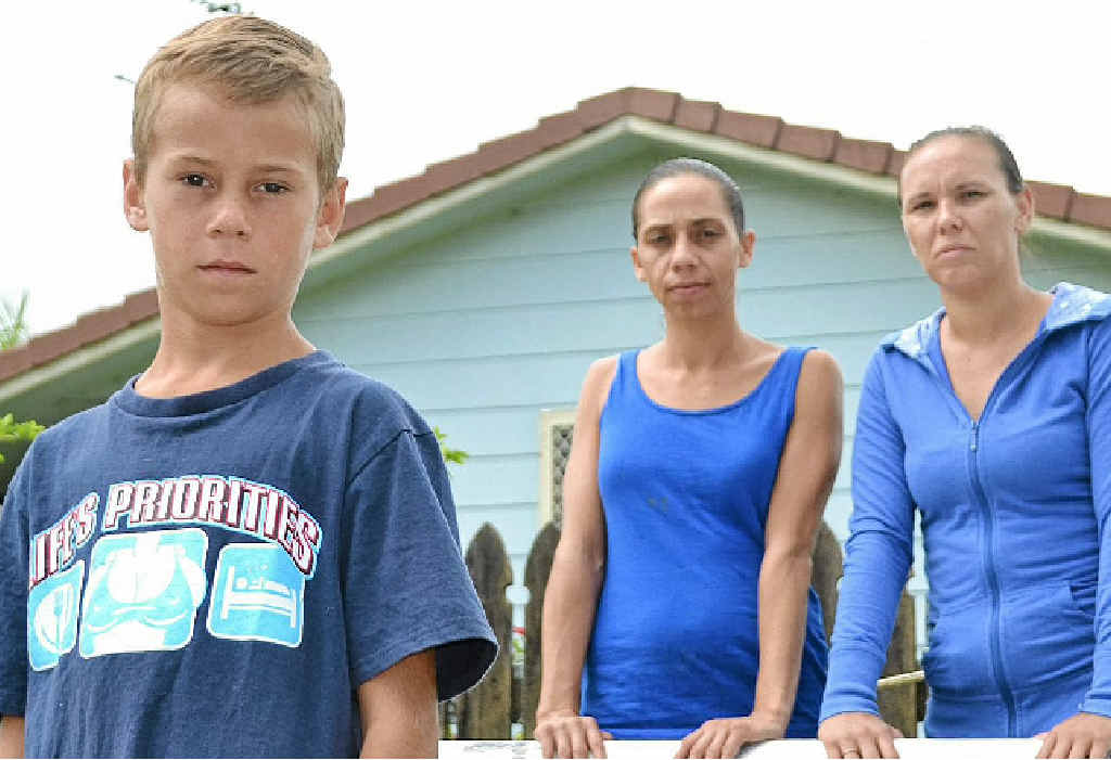 BUS WOES: Mums Chloe Whitton and Kelly Duncan are upset at how their children are treated on the afternoon school bus. Chloe’s son Tyrese (front) was banned last year. BUS WOES: Mums Chloe Whitton and Kelly Duncan are upset at how their children are treated on the afternoon school bus. Chloe’s son Tyrese (front) was banned last year.