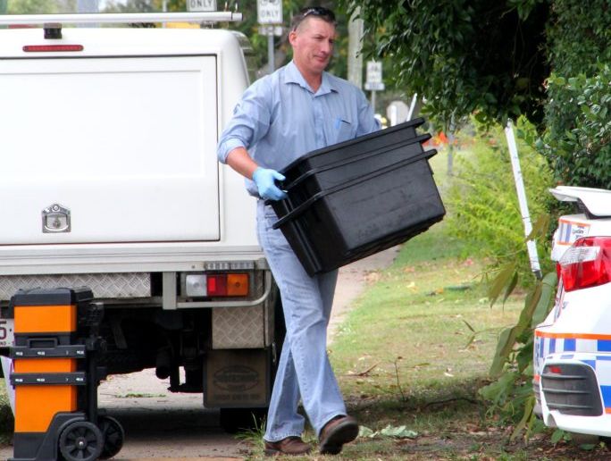 POLICE INVESTIGATE: Bundaberg Police are investigating after a drug lab was allegedly found at a Boundary St home. Photo: Zach Hogg / NewsMail POLICE INVESTIGATE: Bundaberg Police are investigating after a drug lab was allegedly found at a Boundary St home. Photo: Zach Hogg / NewsMail