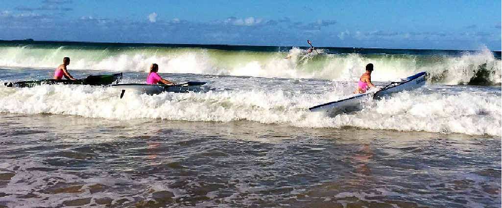 DANGER CLOSE IN: Lifesavers warn of potential spinal injuries in dumping surf today. Mooloolaba and Noosa are the most dangerous beaches for these injuries. DANGER CLOSE IN: Lifesavers warn of potential spinal injuries in dumping surf today. Mooloolaba and Noosa are the most dangerous beaches for these injuries.