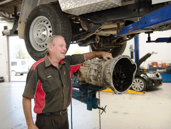 Geoff King Motors mechanic Ernie Brownlee today celebrated both his 56th birthday and 40 years with the one car yard. Photo: Trevor Veale / Coffs Coast Advocate