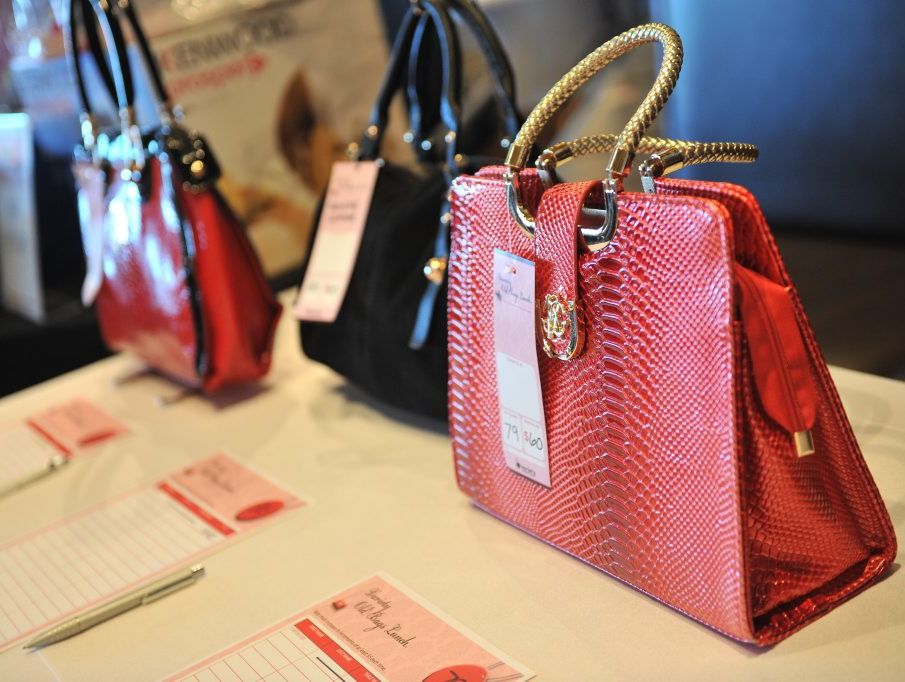 2013 Variety Old Bags Lunch at the Harvey Road Tavern. 2013 Variety Old Bags Lunch at the Harvey Road Tavern.