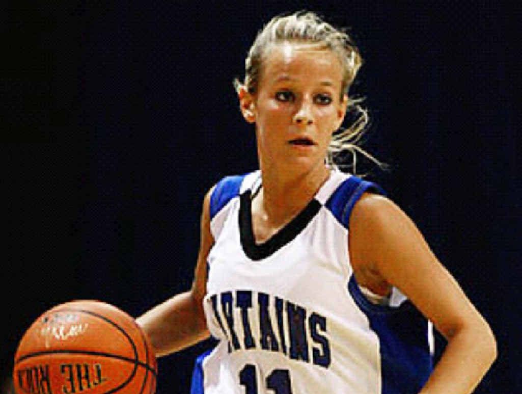 KEY SIGNING: Last season’s leading QBL point scorer Chelsie Schweers has joined the Ipswich Force from Toowoomba for the 2014 season. KEY SIGNING: Last season’s leading QBL point scorer Chelsie Schweers has joined the Ipswich Force from Toowoomba for the 2014 season.