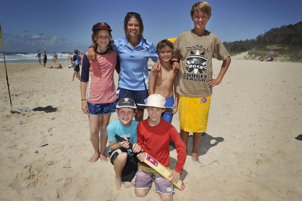 Angela Reakes, Lend Lease Breakers NSW, and Australia A cricket player at the Beach Cricket between Ballina Surf Life Saving Club Vs Ballilna District Juniors, with from LR - Karli Jenkins, Brayden Dirou, Jack Callaghan and at the front, Will Jenkins and Reuben Adlington. Angela Reakes, Lend Lease Breakers NSW, and Australia A cricket player at the Beach Cricket between Ballina Surf Life Saving Club Vs Ballilna District Juniors, with from LR - Karli Jenkins, Brayden Dirou, Jack Callaghan and at the front, Will Jenkins and Reuben Adlington.