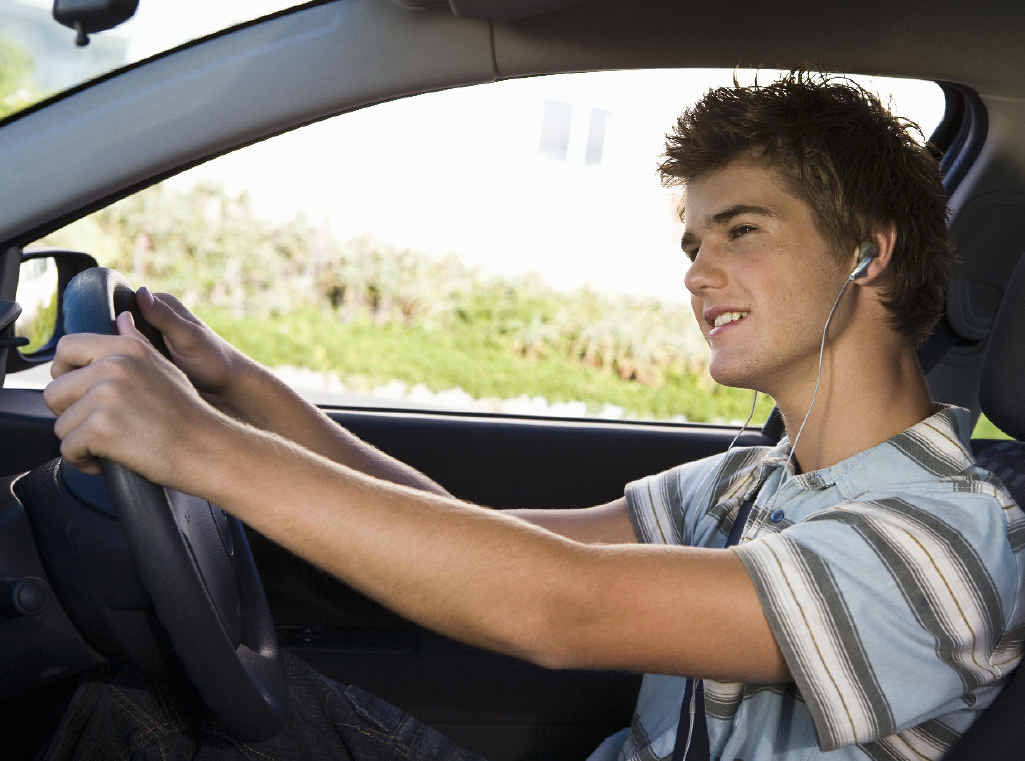 Mackay Road Policing Unit Sergeant Matthew Gerry has warned drivers that using headphones while driving can be dangerous. Mackay Road Policing Unit Sergeant Matthew Gerry has warned drivers that using headphones while driving can be dangerous.