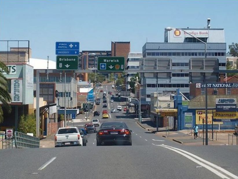 A screen shot of Alain de Botton's blog 'The Philosophers' Mail' which uses a picture of Ipswich to illustrate how ugly Brisbane is. Photo: Contributed A screen shot of Alain de Botton's blog 'The Philosophers' Mail' which uses a picture of Ipswich to illustrate how ugly Brisbane is. Photo: Contributed