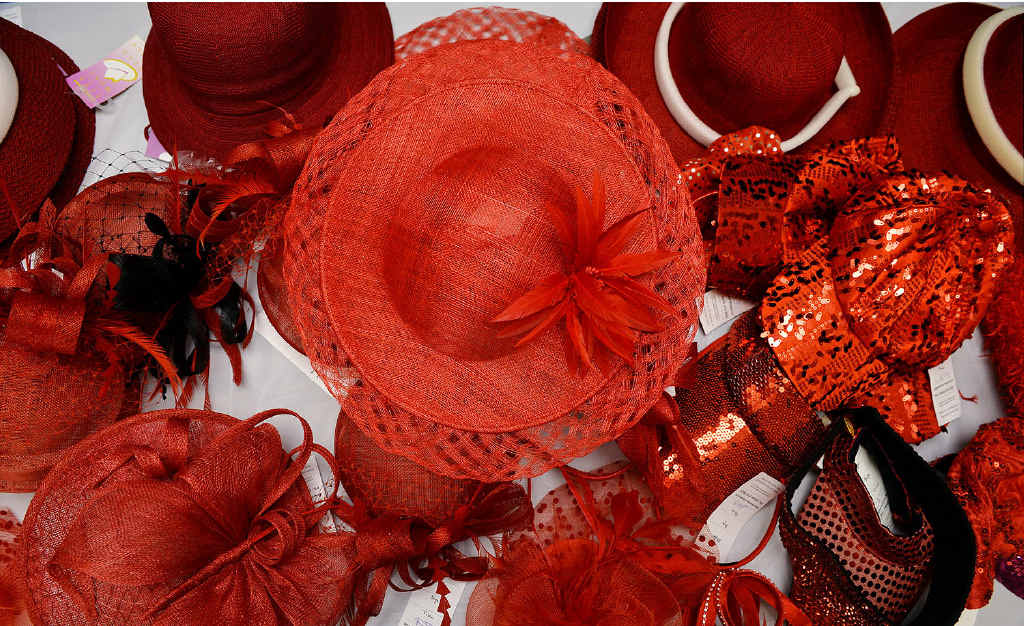 ladies red hats for sale