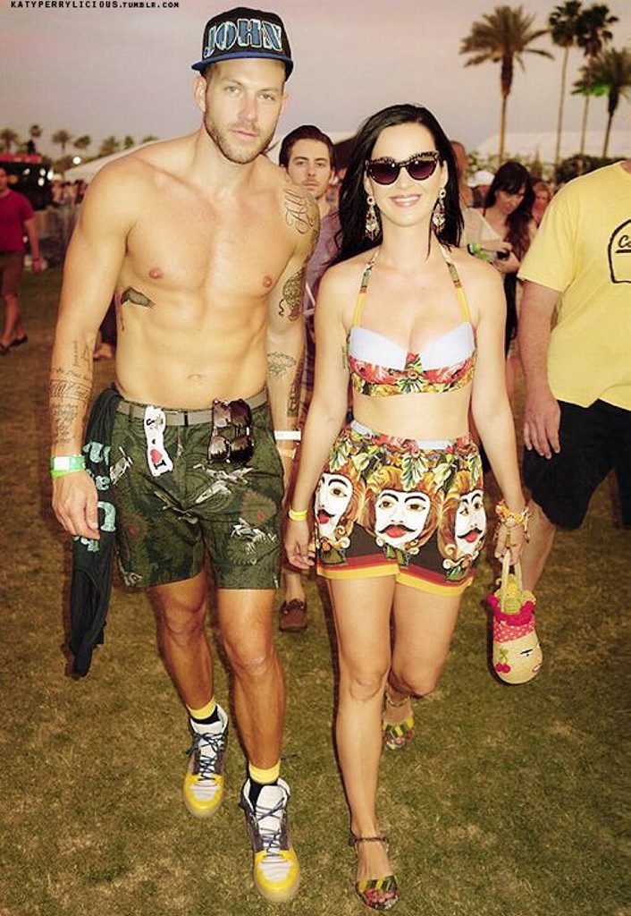 Wujek with BFF Katy Perry. Wujek with BFF Katy Perry.
