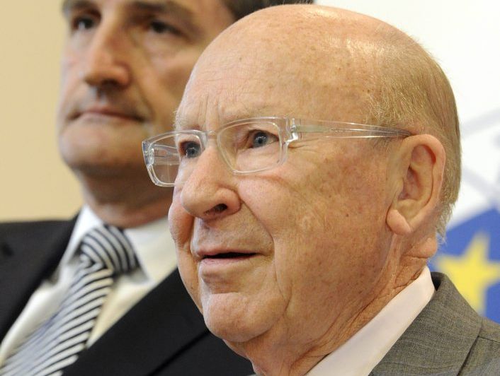 Former NSW Supreme Court chief judge Barry O'Keefe (right). Former NSW Supreme Court chief judge Barry O'Keefe (right).