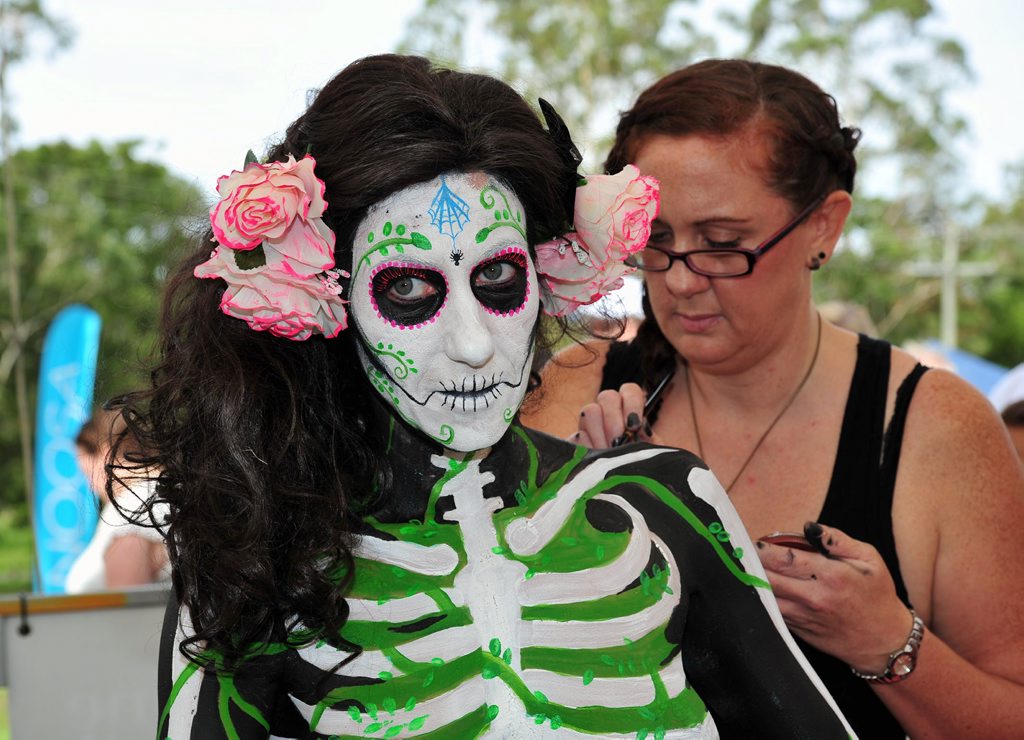 Australian Body Art Carnivale./ Eumundi Markets. Gabriella models for artist Rachel Casanelia. Photo Geoff Potter / Noosa News Australian Body Art Carnivale./ Eumundi Markets. Gabriella models for artist Rachel Casanelia. Photo Geoff Potter / Noosa News