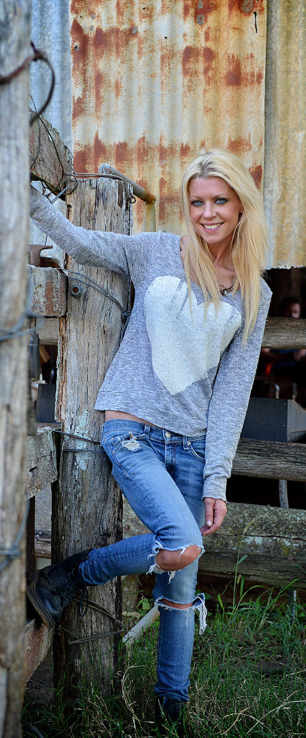 STAR: Tara Reid at the Lagoon Pocket Rd property, just out of Gympie, where much of Charlie’s Farm was shot. STAR: Tara Reid at the Lagoon Pocket Rd property, just out of Gympie, where much of Charlie’s Farm was shot.