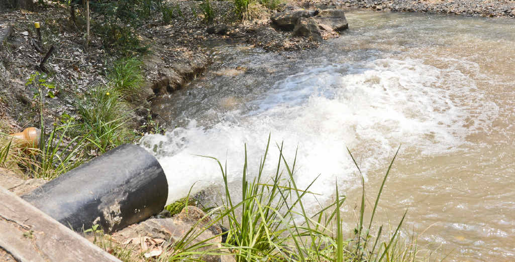 FLOW-ON EFFECT: 20ML a day will be pumped down Goolang Creek to create environmental flow for the system. FLOW-ON EFFECT: 20ML a day will be pumped down Goolang Creek to create environmental flow for the system.