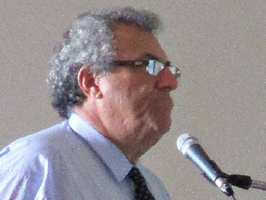 Paul Schembri urges growers to come together. Paul Schembri urges growers to come together.