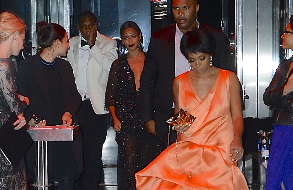 Solange Knowles, Beyoncé and Jay Z leaving Met Gala after-party. Solange Knowles, Beyoncé and Jay Z leaving Met Gala after-party.