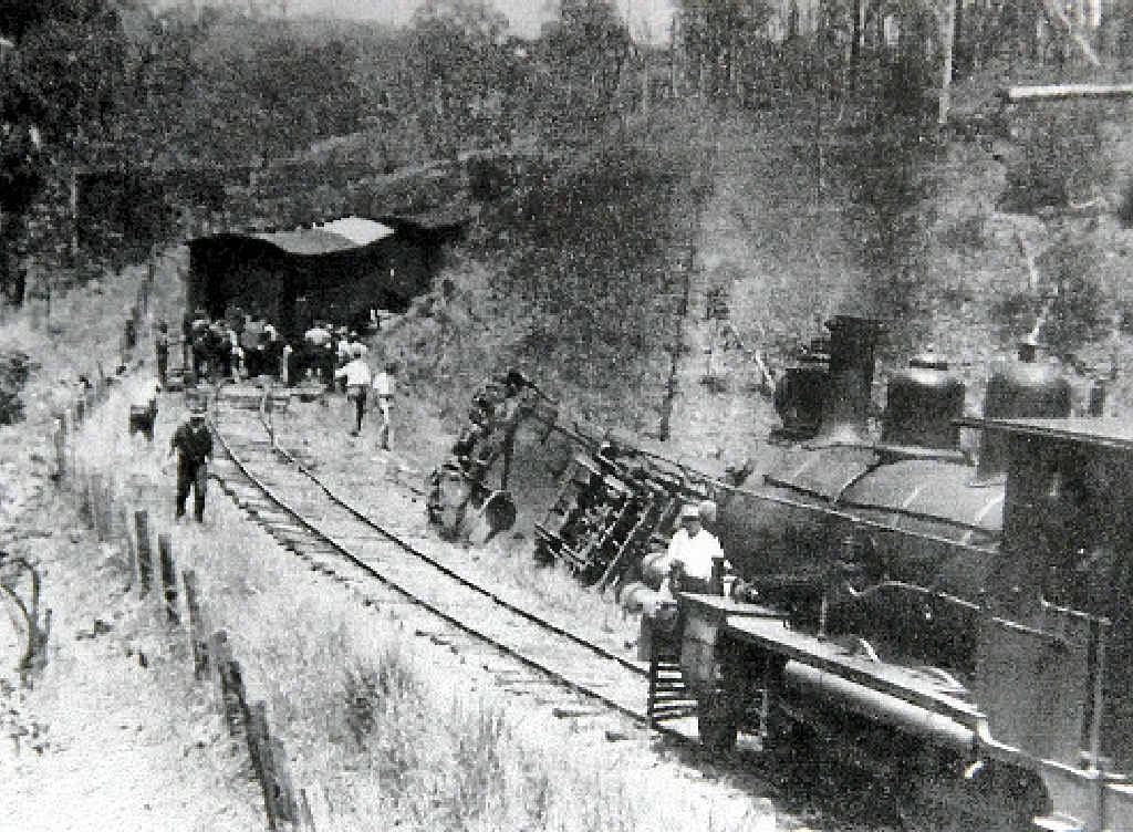 Construction of the railway station. Construction of the railway station.