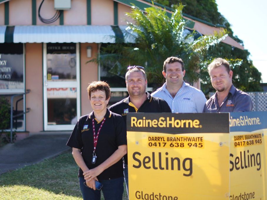 Rotary Club of Gladstone Sunrise members Shelly Holzheimer and Russell Groth are helping the Woof family sell their investment property to pay for medication, with the help of Dave Ahern from Tradelink and Darren Alexander from KBL Installations. Rotary Club of Gladstone Sunrise members Shelly Holzheimer and Russell Groth are helping the Woof family sell their investment property to pay for medication, with the help of Dave Ahern from Tradelink and Darren Alexander from KBL Installations.