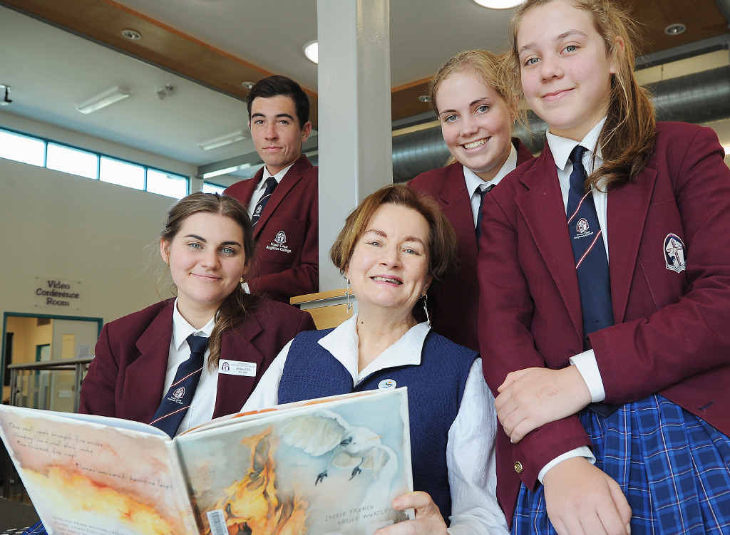Australian author Jackie French with Year 11 students, (back) Corey Colfs, Erin Carson, Sinead Jacobson, and (front) Jenna-Leigh Fuller at Fraser Coast Anglican College. Australian author Jackie French with Year 11 students, (back) Corey Colfs, Erin Carson, Sinead Jacobson, and (front) Jenna-Leigh Fuller at Fraser Coast Anglican College.