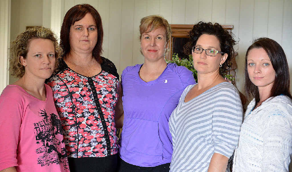 AT HOME: Nicole Millard, Kate Gwilliam, Jody Allen, Lydia Williams and Kylie Briggs are the Stay at Home Mum team. AT HOME: Nicole Millard, Kate Gwilliam, Jody Allen, Lydia Williams and Kylie Briggs are the Stay at Home Mum team.