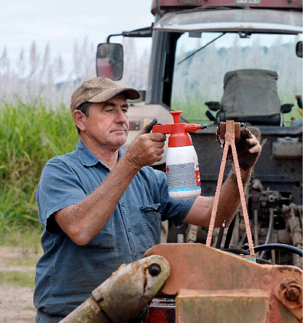 Cane farmer Ron Gurnett is worried about his farm, given Wilmar Sugar’s decision to withdraw from QSL. Cane farmer Ron Gurnett is worried about his farm, given Wilmar Sugar’s decision to withdraw from QSL.