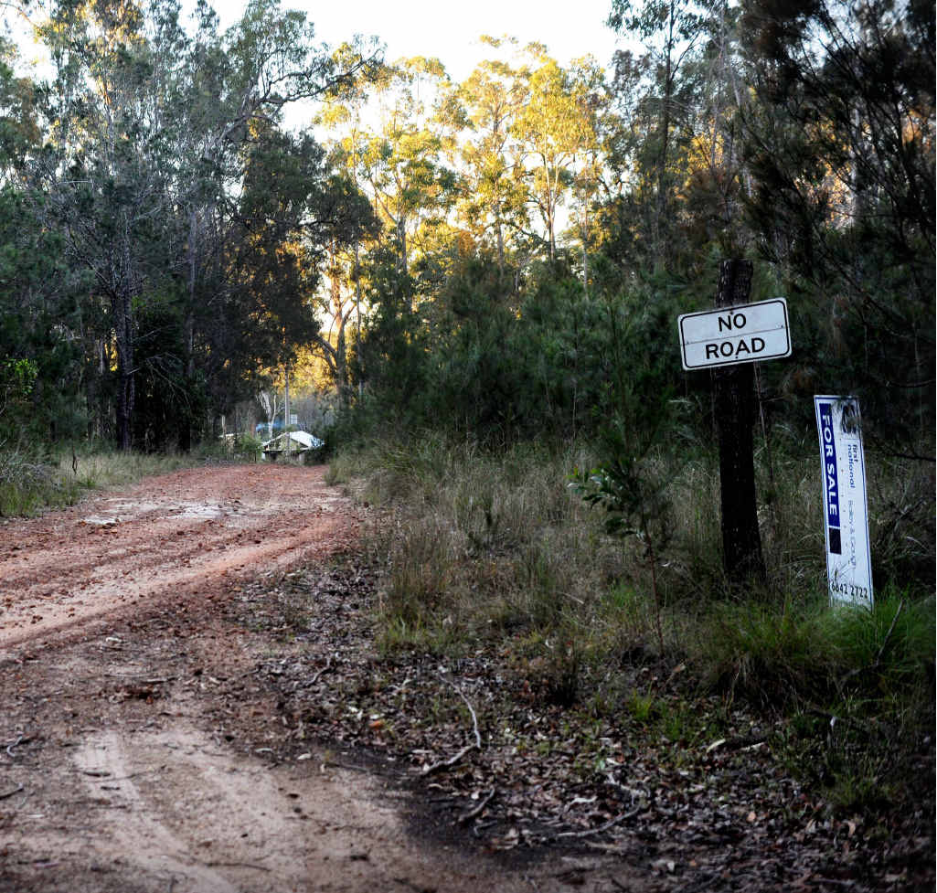 SAD SCENE: The entrance to the property where Lachlan Goodhand drowned on Monday. PHOTO: LEIGH JENSEN SAD SCENE: The entrance to the property where Lachlan Goodhand drowned on Monday. PHOTO: LEIGH JENSEN