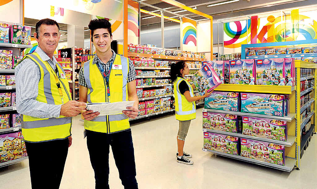 Countdown on as stores get set for Stockland's big opening Fraser