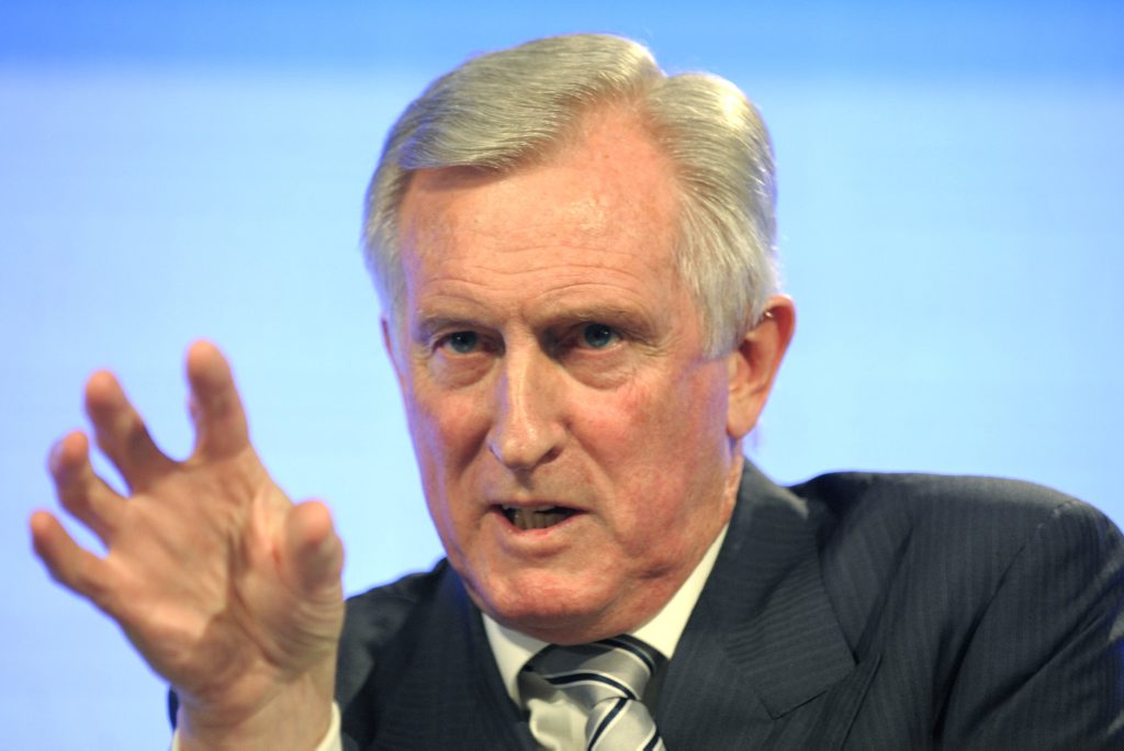 FORMER Liberal leader John Hewson backs Renewable Energy Target, calls for its expansion FORMER Liberal leader John Hewson backs Renewable Energy Target, calls for its expansion