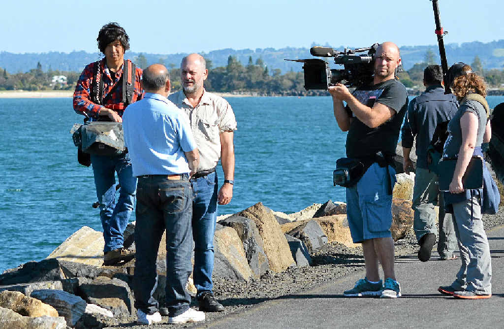 MAIN PICTURE: Prof Tim Flannery interviews Las Balsas raft expedition crewman Hugo Becerra for a History Channel documentary. MAIN PICTURE: Prof Tim Flannery interviews Las Balsas raft expedition crewman Hugo Becerra for a History Channel documentary.
