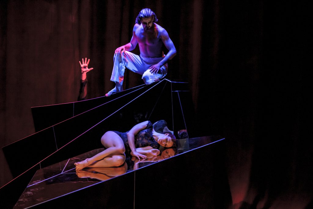 Ben Chapman and Elise May performing in Expressions Dance Company's The Red Shoes. Photo: Chris Herzfeld, Camlight Productions. Ben Chapman and Elise May performing in Expressions Dance Company's The Red Shoes. Photo: Chris Herzfeld, Camlight Productions.