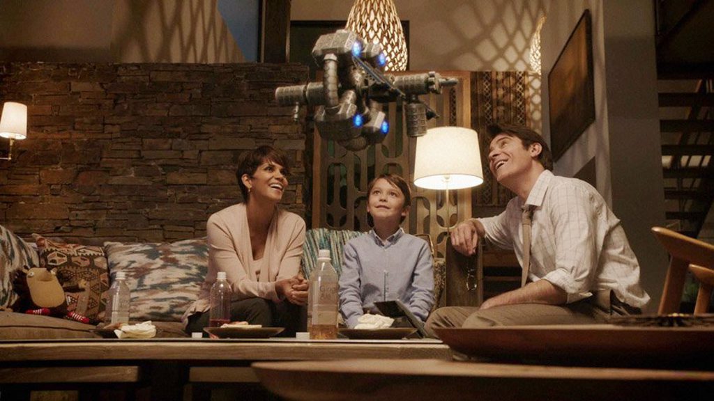 Halle Berry, Pierce Gagnon and Goran Visnjic in futuristic mystery series Extant. Photo Network Ten Halle Berry, Pierce Gagnon and Goran Visnjic in futuristic mystery series Extant. Photo Network Ten
