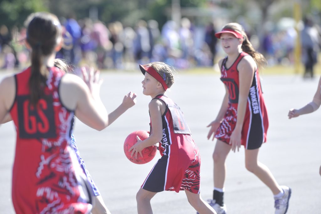 People who work or volunteer in the sport and recreation sector are being phased into the new Working with Children Check (WWCC) system in NSW from April 2015. People who work or volunteer in the sport and recreation sector are being phased into the new Working with Children Check (WWCC) system in NSW from April 2015.