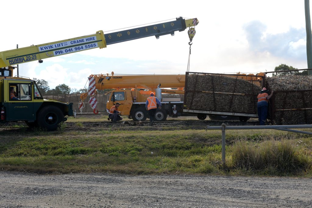 OFF TRACK: A cane train has derailed on Alexandra Street East Bundaberg. Photo: Mike Knott / NewsMail OFF TRACK: A cane train has derailed on Alexandra Street East Bundaberg. Photo: Mike Knott / NewsMail
