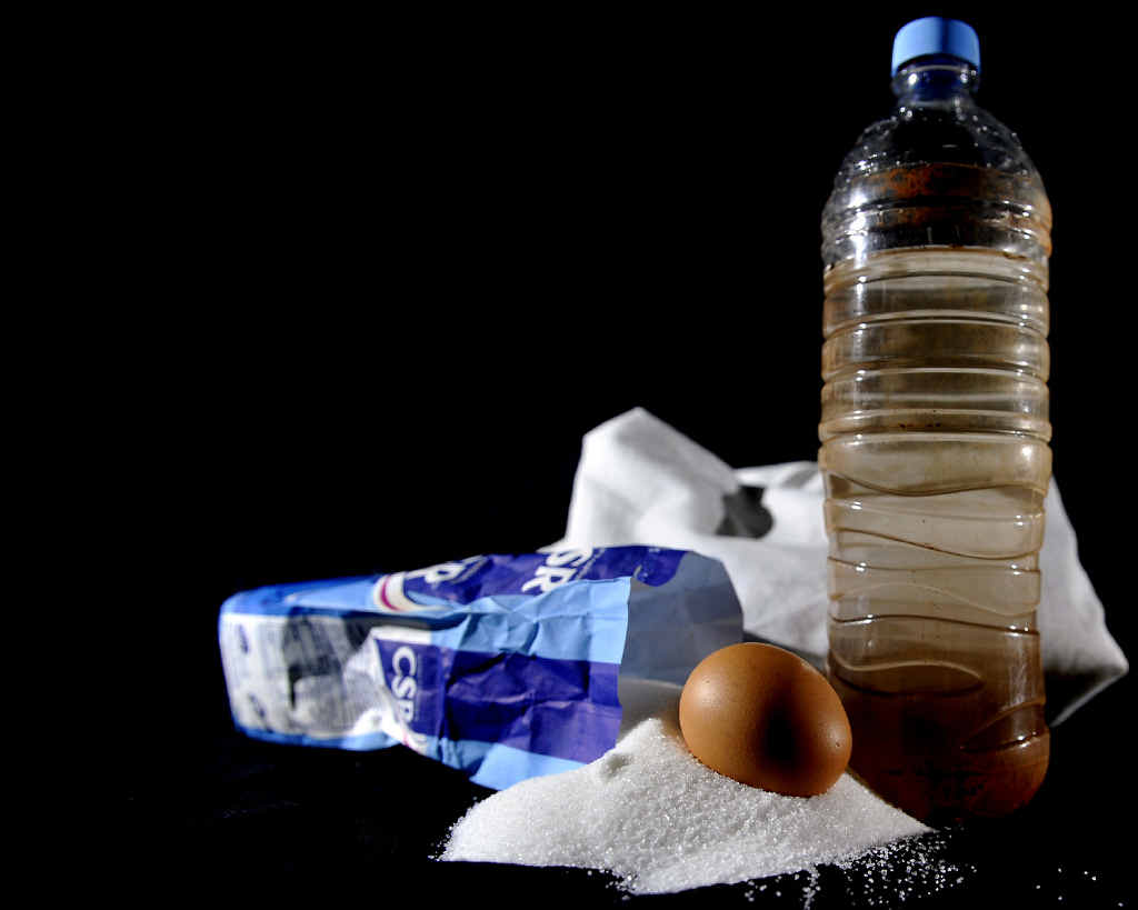 SIMPLE LIFE: Examples of the items used by Nicholas Thurgood, 41, to survive five days in the bush. SIMPLE LIFE: Examples of the items used by Nicholas Thurgood, 41, to survive five days in the bush.