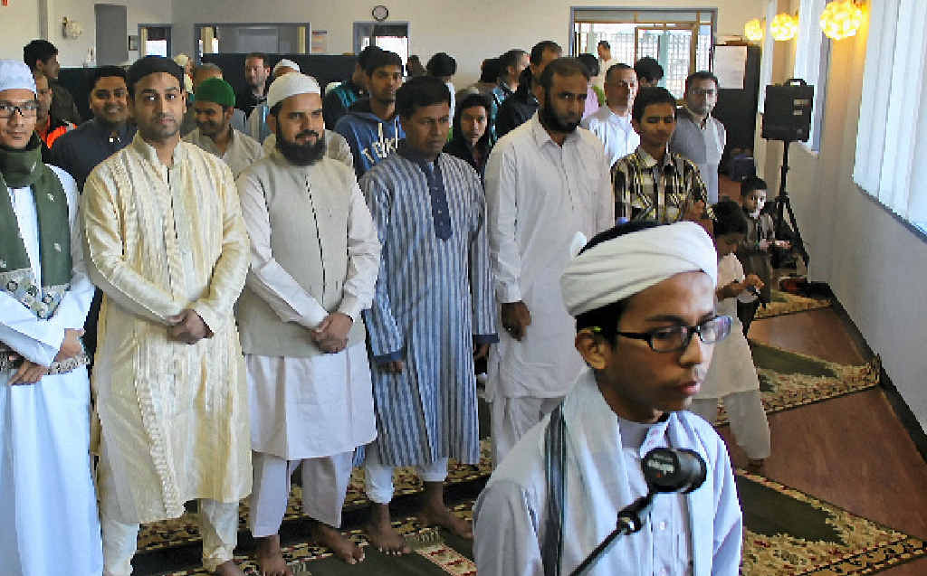 Getting ready for the Eid Prayer, led by Adli Mustaffha as Imam. Getting ready for the Eid Prayer, led by Adli Mustaffha as Imam.