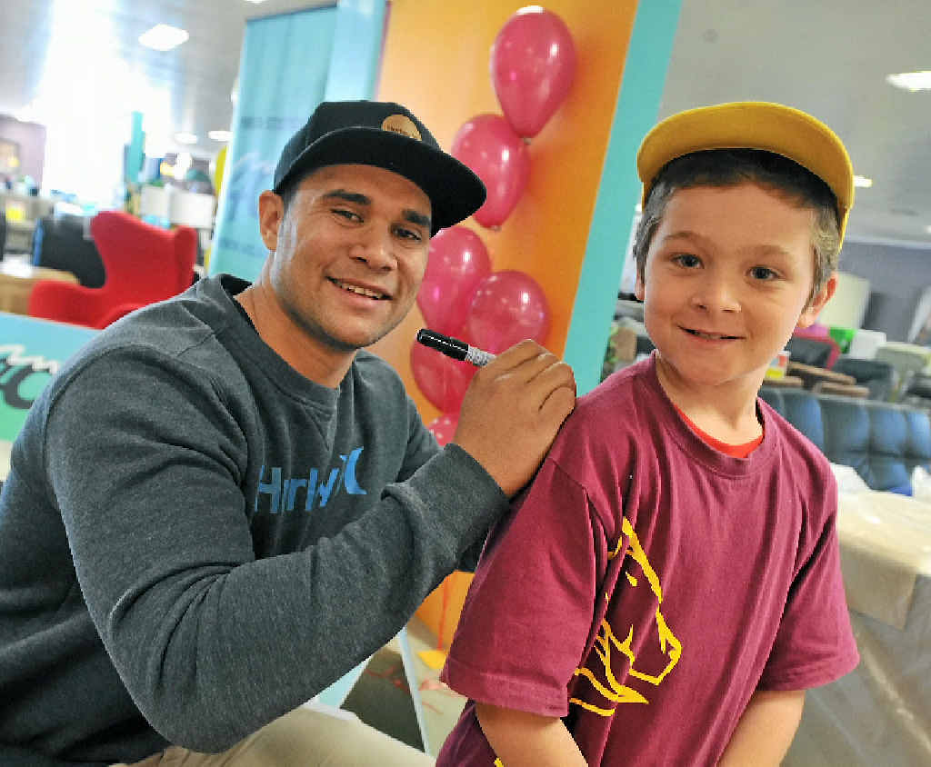 Calloum Birse-Syphers was given the opportunity to meet his sporting idol Jharah Yow Yeh at the weekend. Calloum Birse-Syphers was given the opportunity to meet his sporting idol Jharah Yow Yeh at the weekend.
