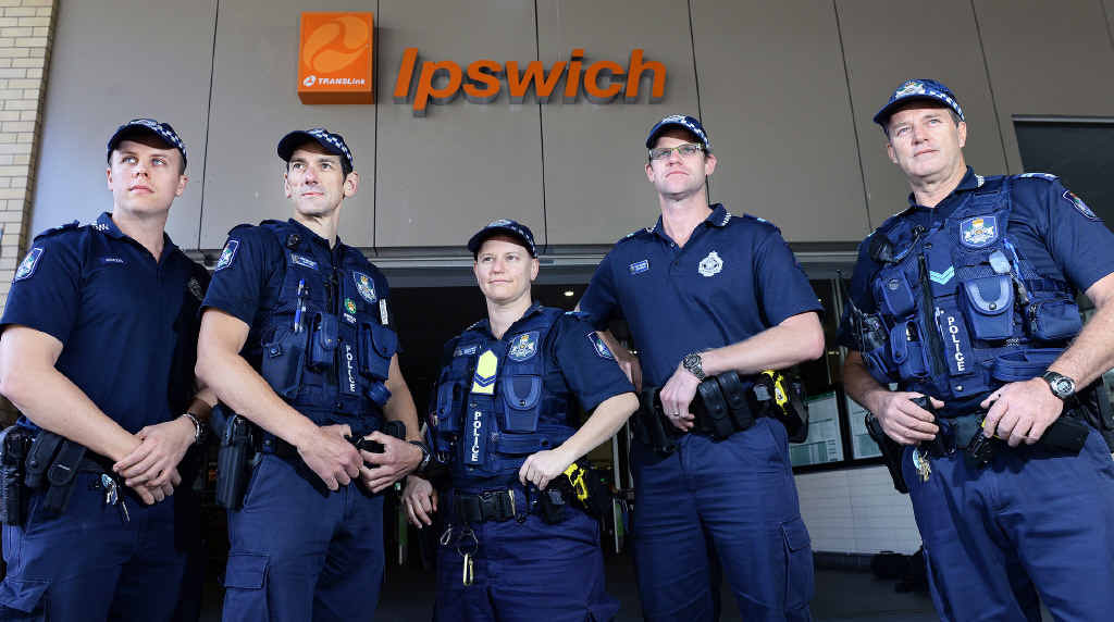 POLICE PRESENCE: Senior Constable Ben Reeve, Sergeant Geoff Cree, Senior Constable Cherie Snell, Senior Constable Dean Magarry and Senior Constable Tony Whitten at the station branch. POLICE PRESENCE: Senior Constable Ben Reeve, Sergeant Geoff Cree, Senior Constable Cherie Snell, Senior Constable Dean Magarry and Senior Constable Tony Whitten at the station branch.
