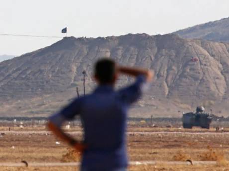 Forget Isis... it's down to West's desire to weaken Arab armies, Syrian adviser tells Robert Fisk Forget Isis... it's down to West's desire to weaken Arab armies, Syrian adviser tells Robert Fisk