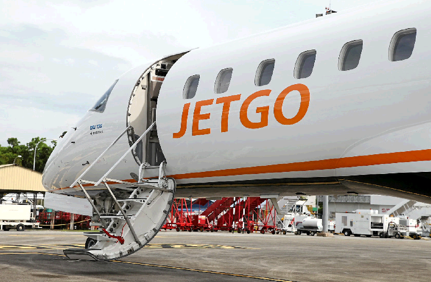 Sydney to gladstone flights