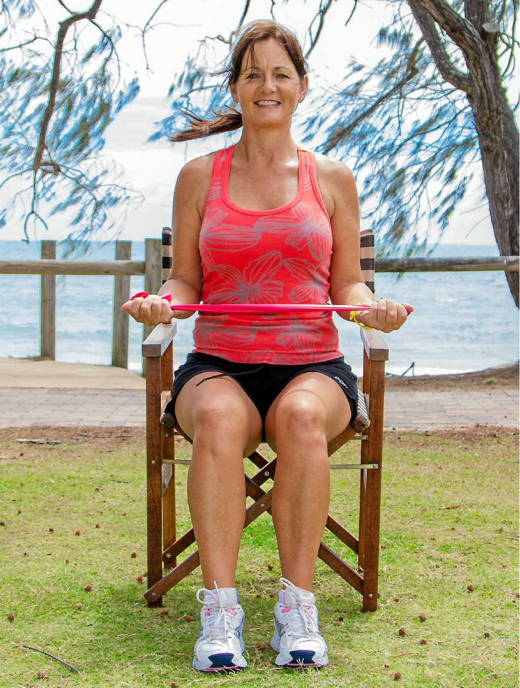 RIGHT WAY: Leanne Shorter demonstrates this week’s exercise. RIGHT WAY: Leanne Shorter demonstrates this week’s exercise.