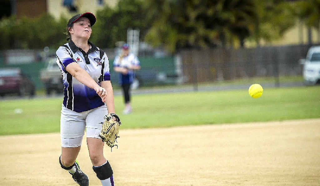 IN ACTION: Crocs’ Chloe Hathaway during the Crocs versus Gladstone Association Softball match at the Gladstone Softball Diamonds. IN ACTION: Crocs’ Chloe Hathaway during the Crocs versus Gladstone Association Softball match at the Gladstone Softball Diamonds.