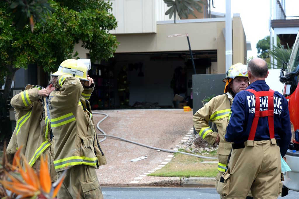 Fire in Kingscliff. Photo: John Gass / Tweed Daily News Fire in Kingscliff. Photo: John Gass / Tweed Daily News